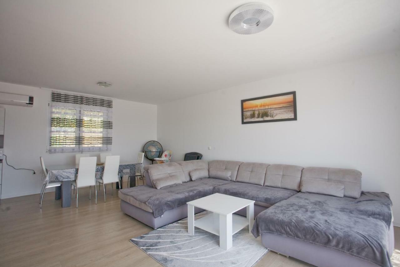 Apartmaji Vera Portoroz Exterior photo