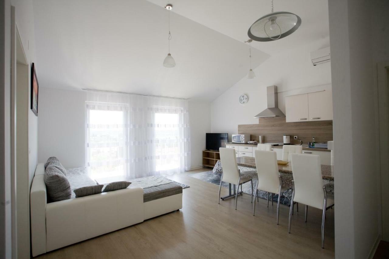 Apartmaji Vera Portoroz Exterior photo